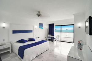 Jr. Suite with frontal sea view